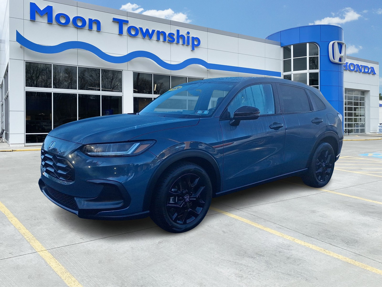 Used 2024 Honda HR-V Sport image 3