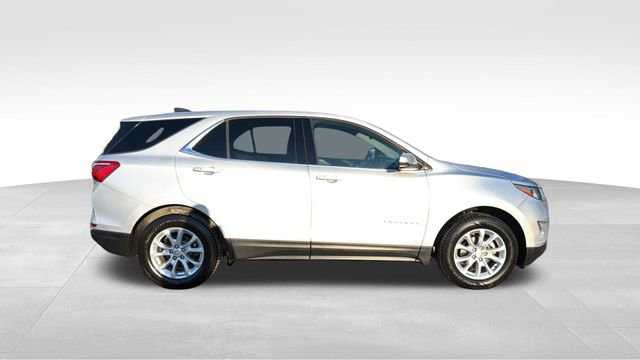 Used 2019 Chevrolet Equinox LT image 3