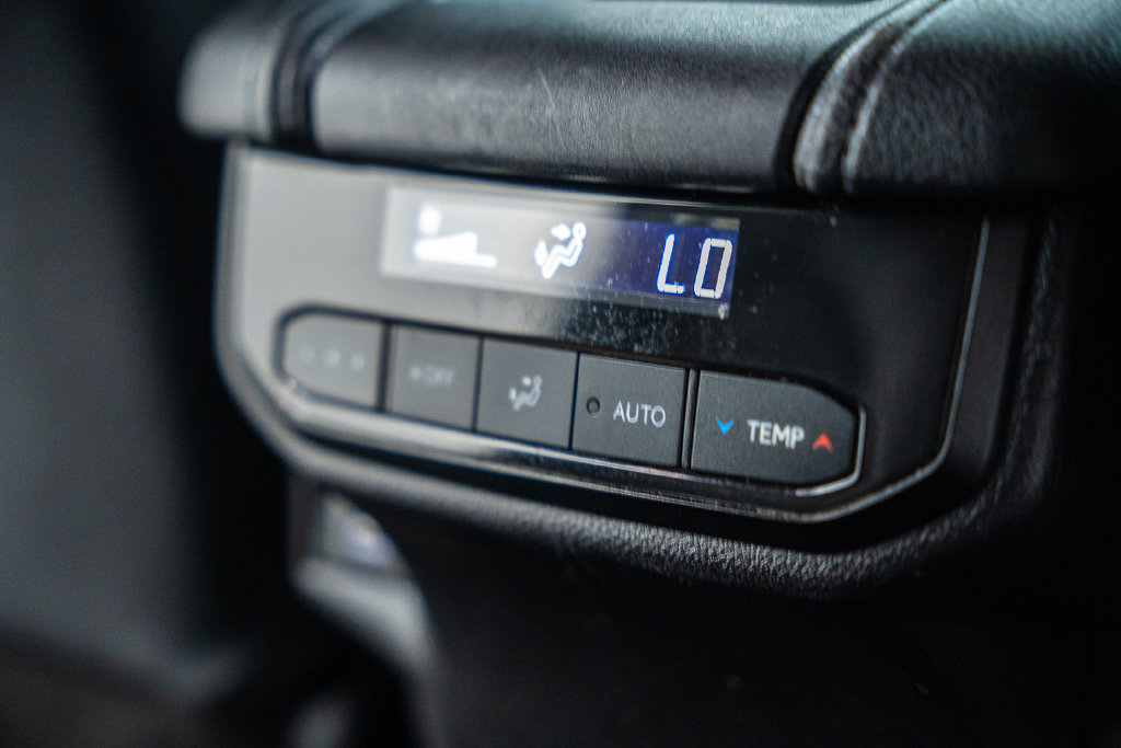 Certified 2025 Toyota Grand Highlander AWD image 39