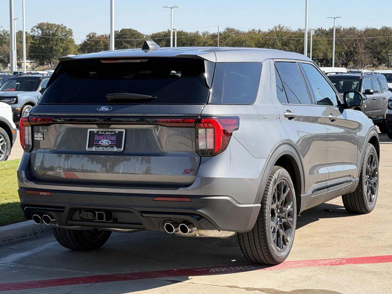 New 2027 Ford Explorer ST w/ Sun And Sound Package AWD/4WD image 4