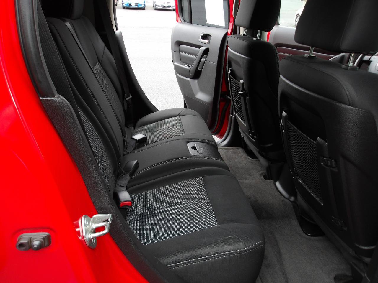 Used 2007 HUMMER H3 w/ Tactical Edition Package image 12