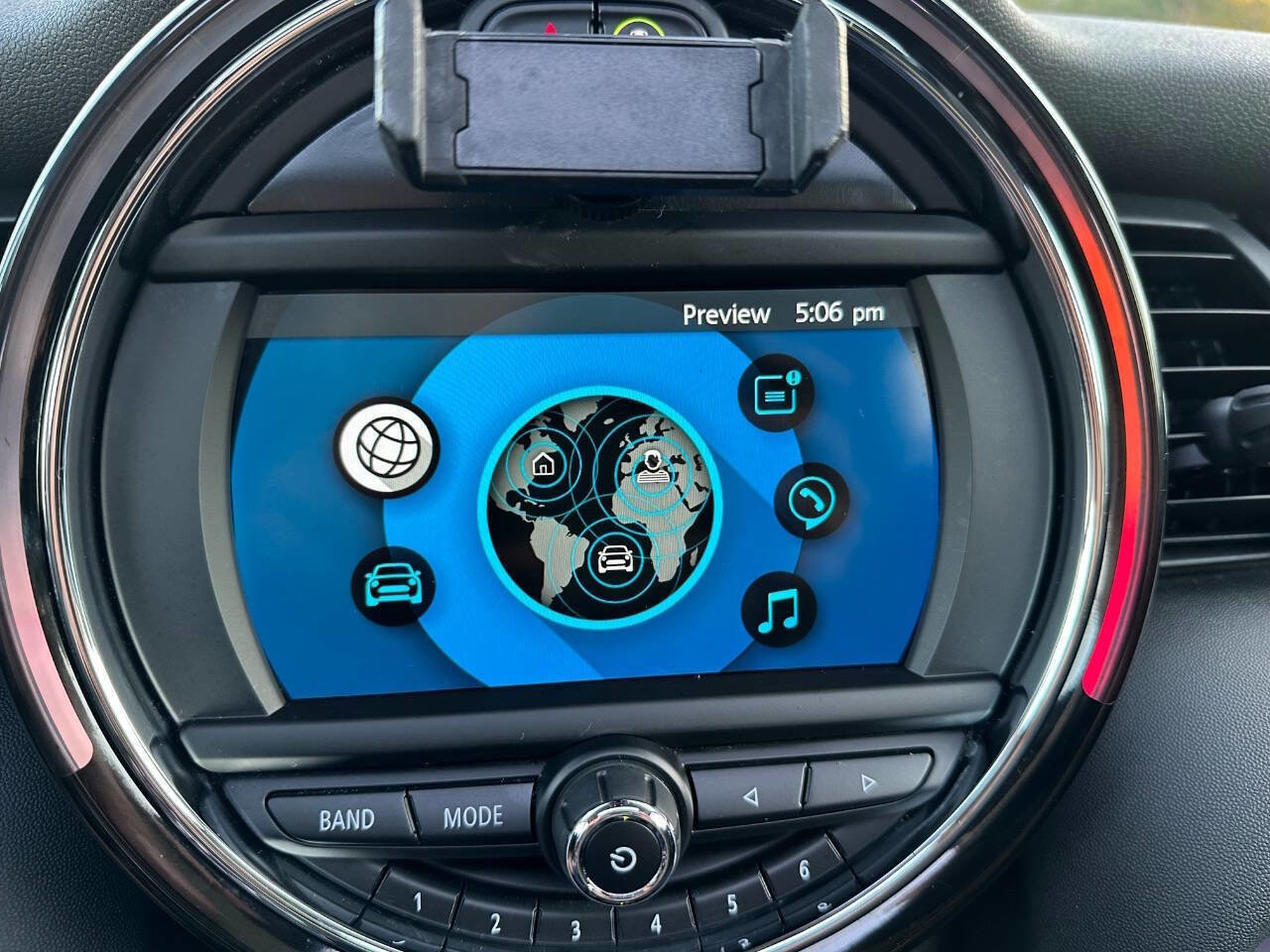 Used 2019 MINI Cooper S w/ Premium Package image 20