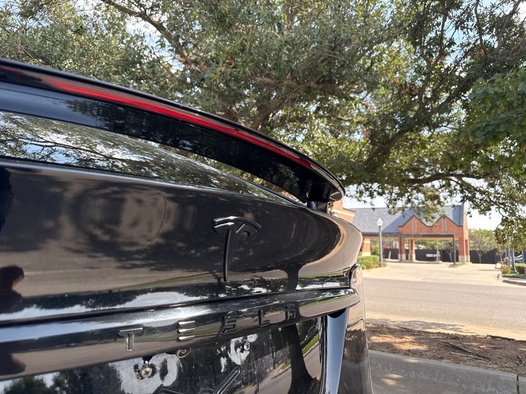 Used 2018 Tesla Model X 75D AWD/4WD image 14