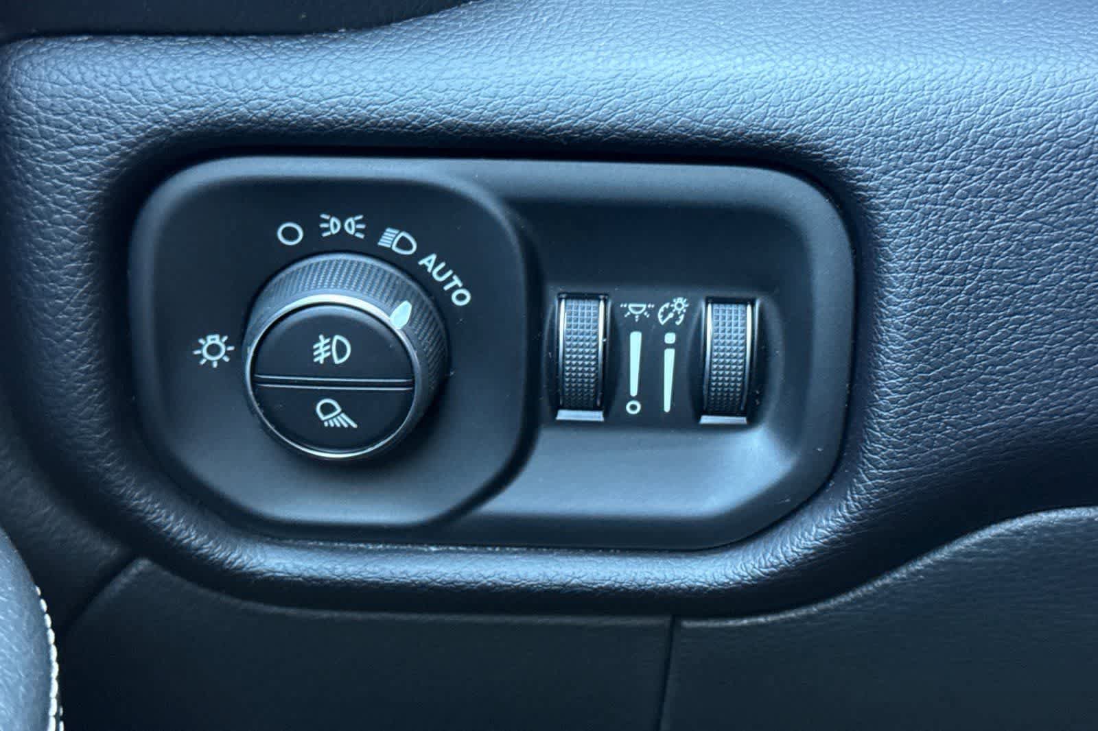 Used 2021 RAM 2500 Laramie image 32