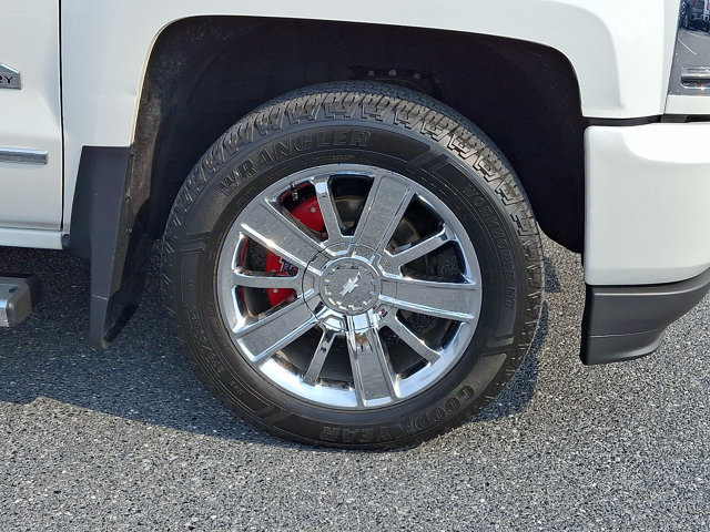 Certified 2017 Chevrolet Silverado 1500 High Country AWD/4WD image 8