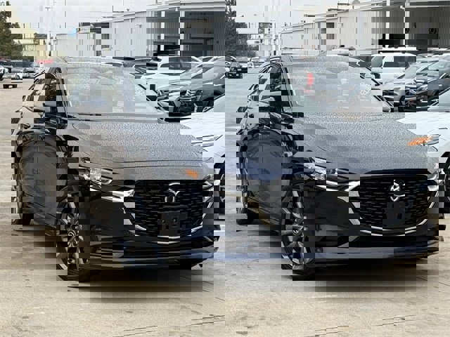 Used 2024 MAZDA MAZDA3 s image 2