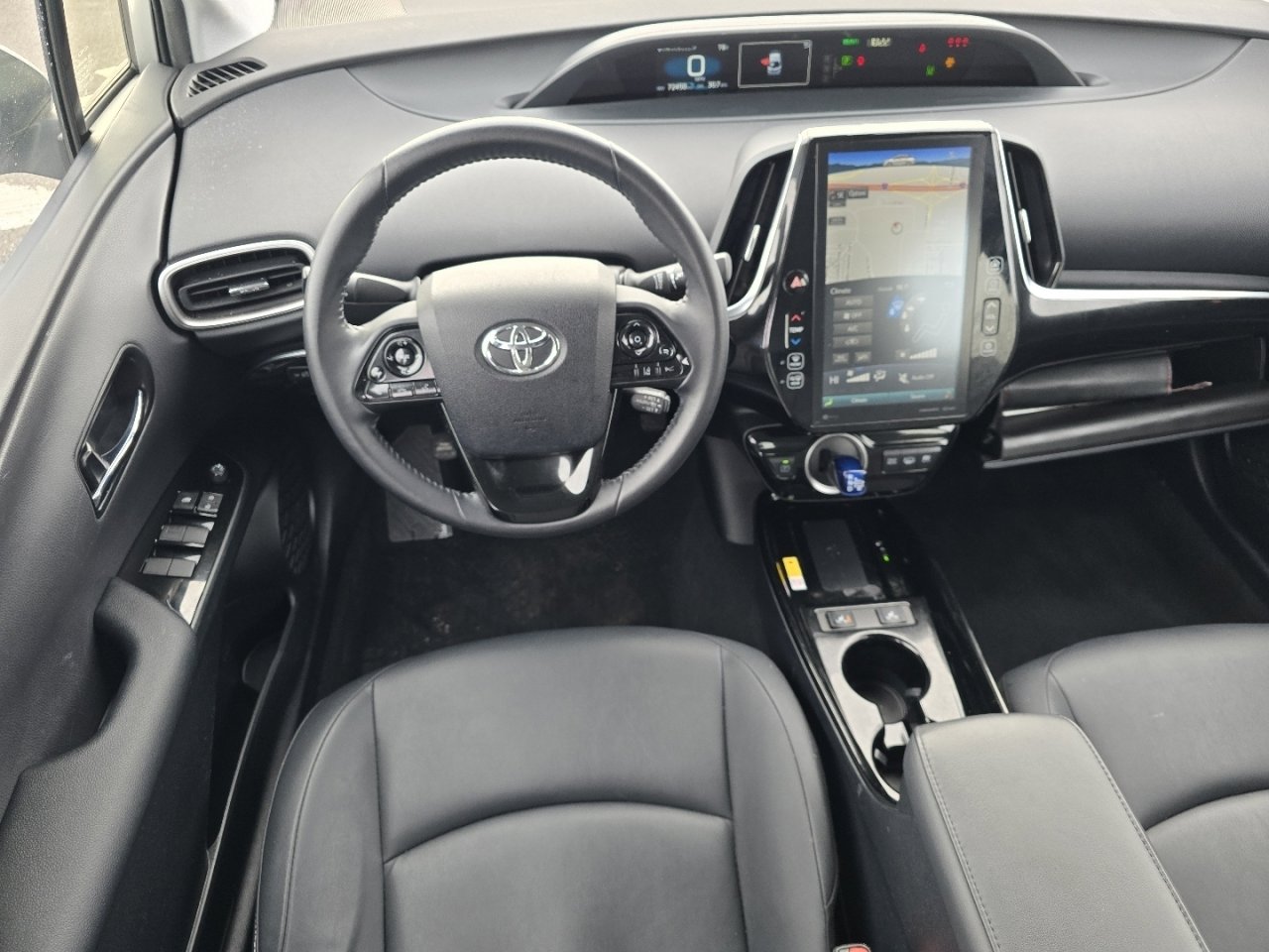Used 2021 Toyota Prius Prime XLE image 27