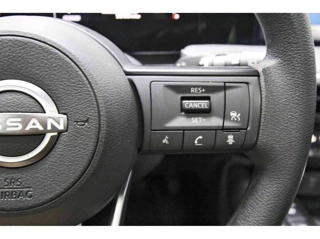Used 2026 Nissan Kicks SV w/ SV Premium Package FWD image 20