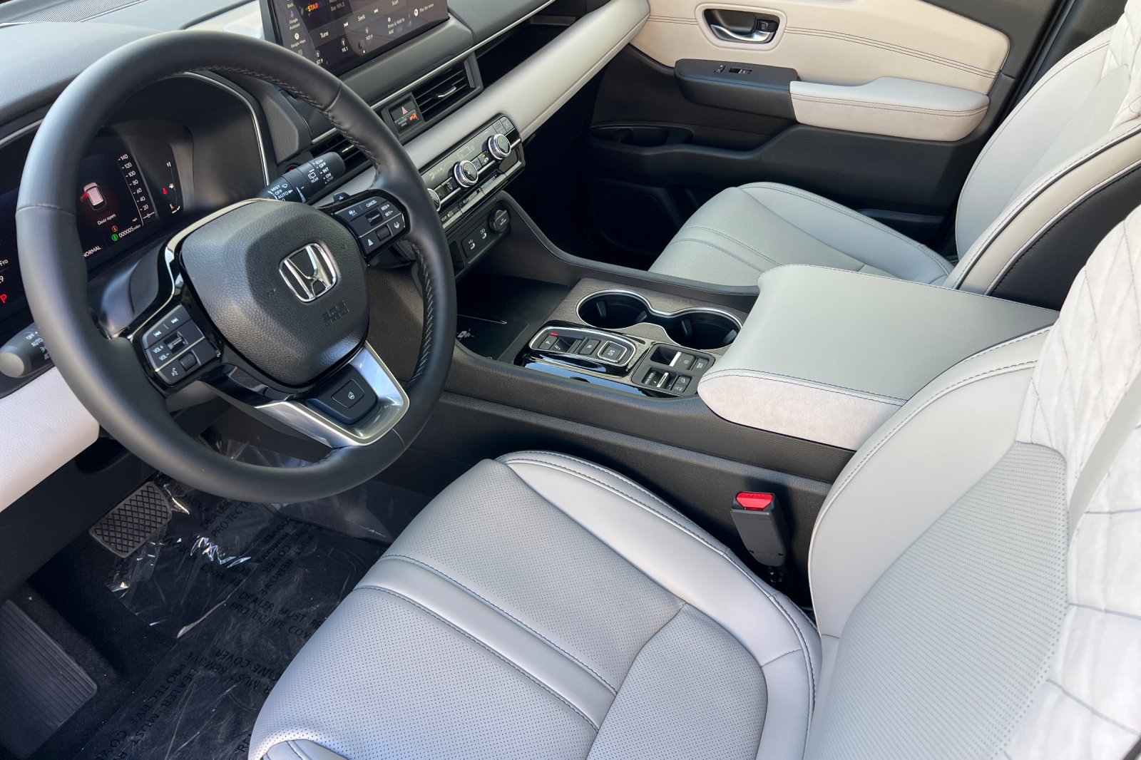 New 2026 Honda Pilot Elite image 9