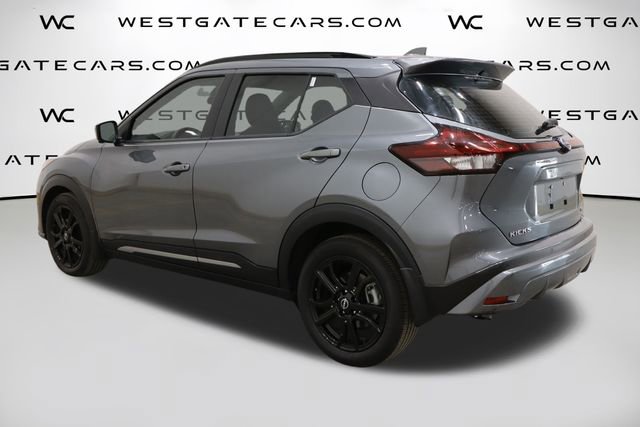 Used 2022 Nissan Kicks SR FWD image 5