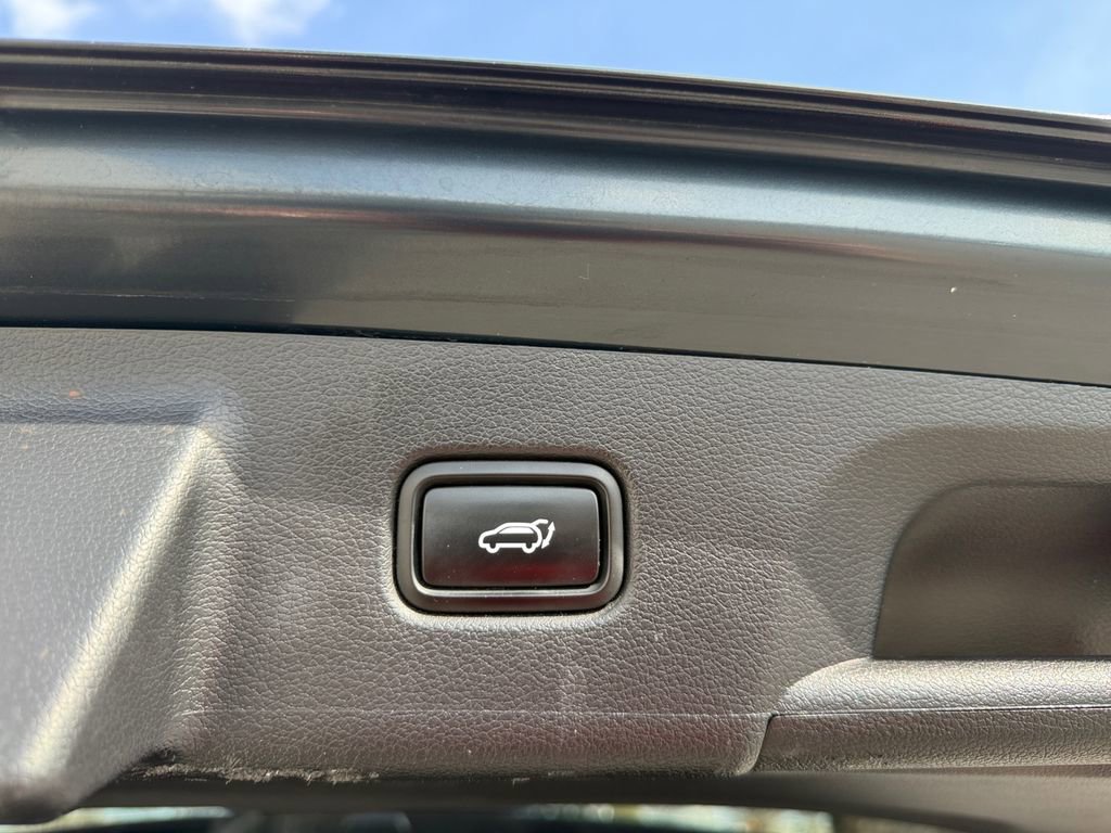 Certified 2023 Hyundai Palisade Calligraphy w/ Cargo Package image 12