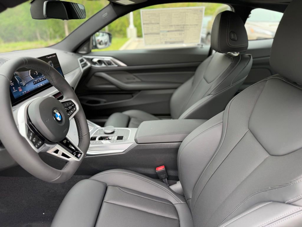 New 2026 BMW 430i xDrive Coupe w/ M Sport Package AWD/4WD image 17