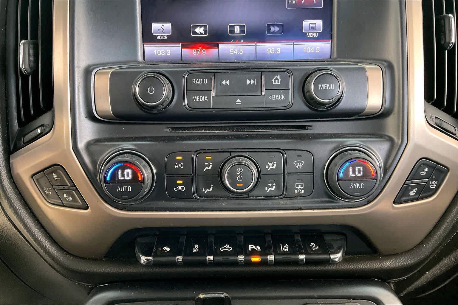 Used 2015 GMC Sierra 1500 Denali w/ Driver Alert Package AWD/4WD image 31