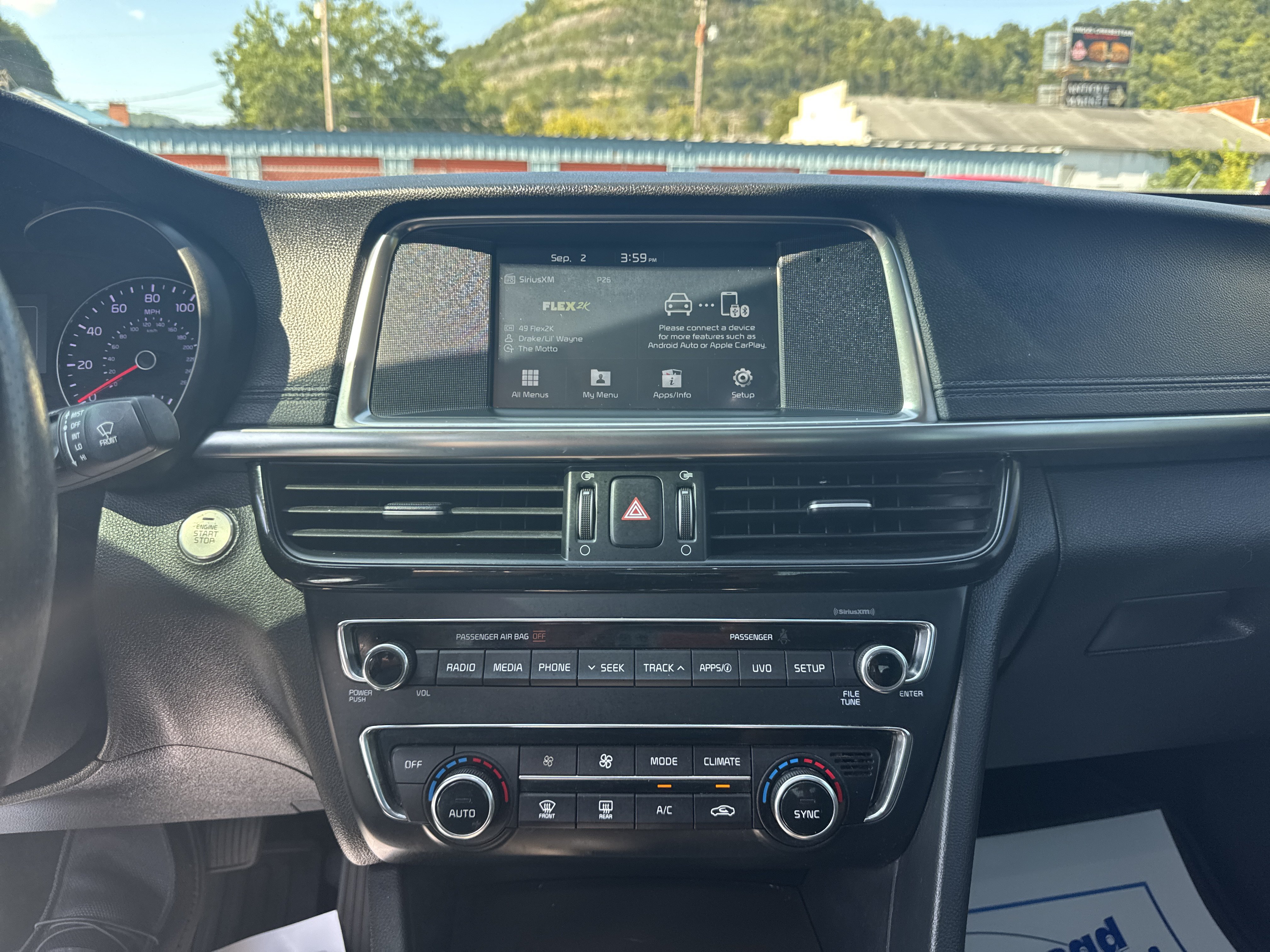 Used 2018 Kia Optima SX FWD image 16