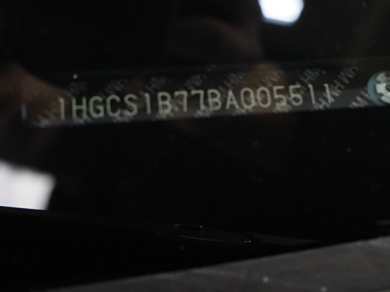 Used 2011 Honda Accord EX image 24