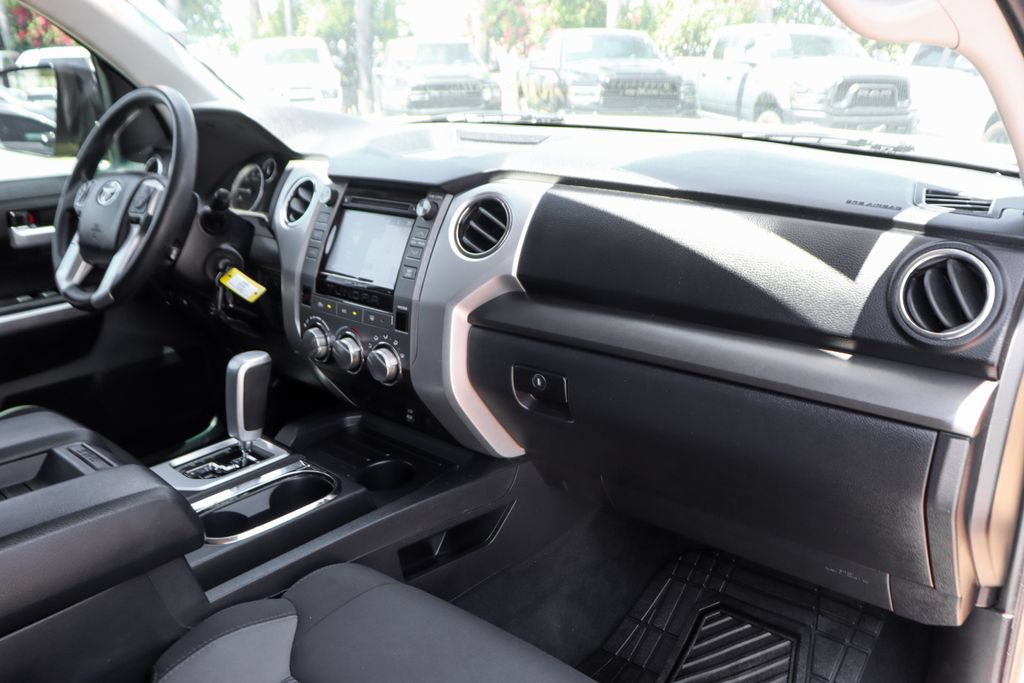 Used 2017 Toyota Tundra SR5 w/ SR5 Upgrade Package RWD image 35