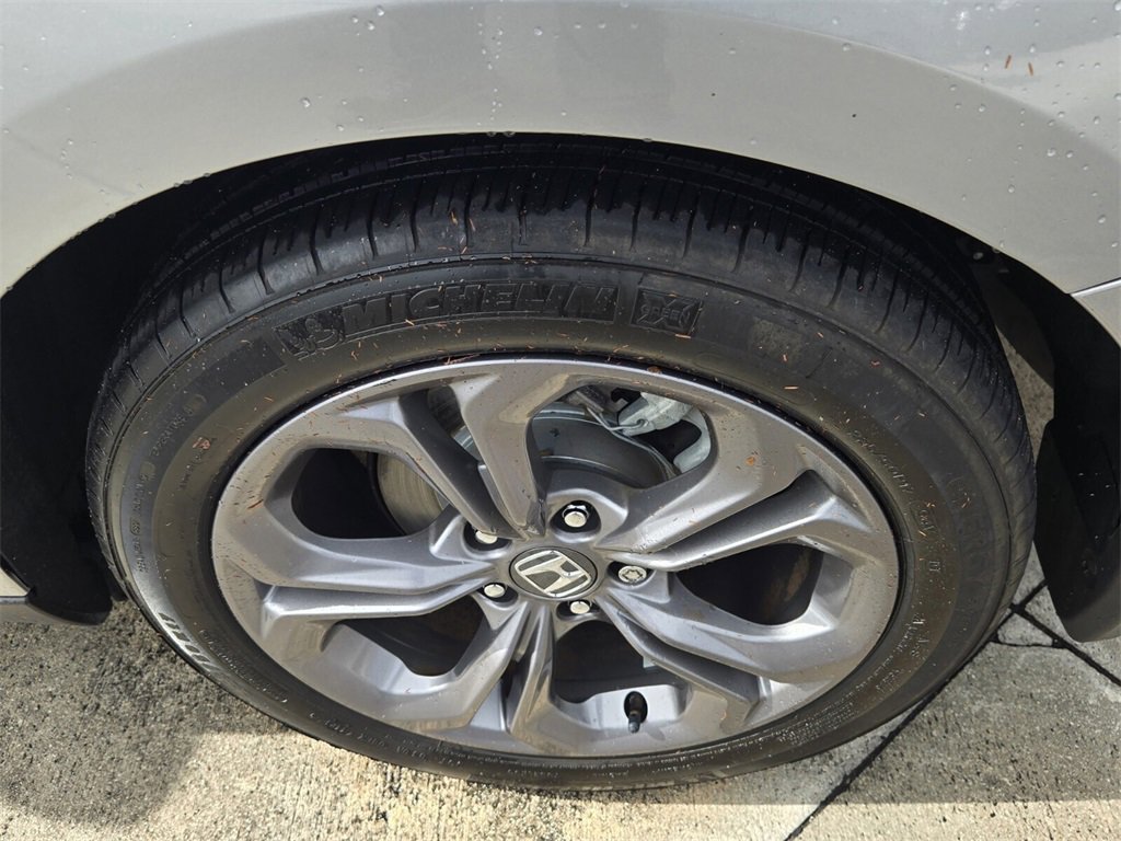 Certified 2024 Honda Accord EX image 10