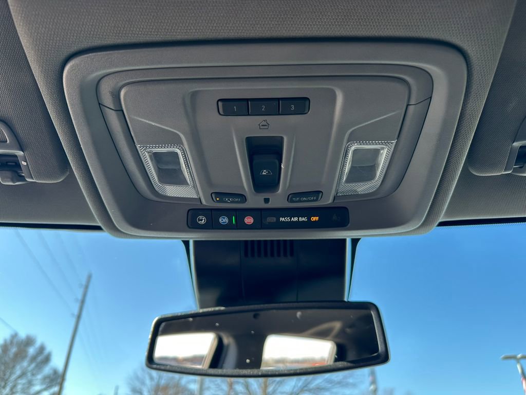 Used 2023 Chevrolet Silverado 1500 LTZ image 37