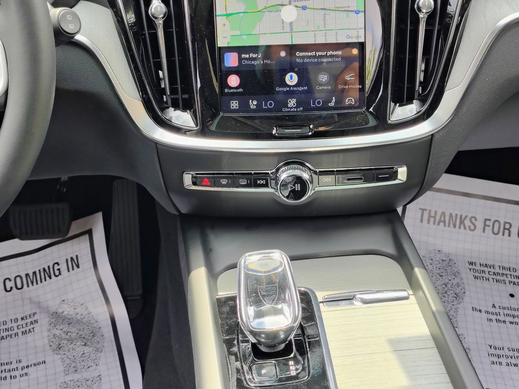 New 2026 Volvo XC60 B5 Ultra w/ Climate Package AWD/4WD image 23