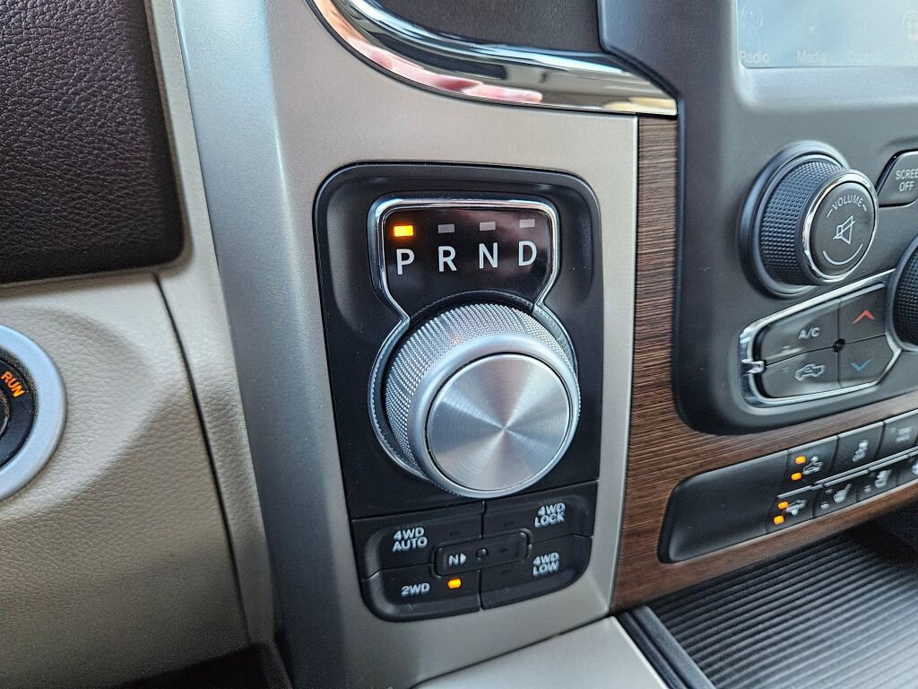 Used 2015 RAM 1500 Laramie w/ Convenience Group image 23