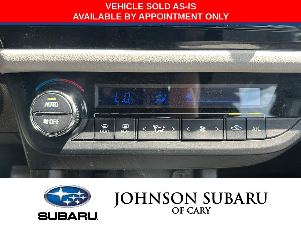 Used 2015 Toyota Corolla LE image 11