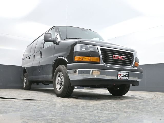 Used 2025 GMC Savana 2500 LT w/ LT Preferred Equipment Group RWD image 45
