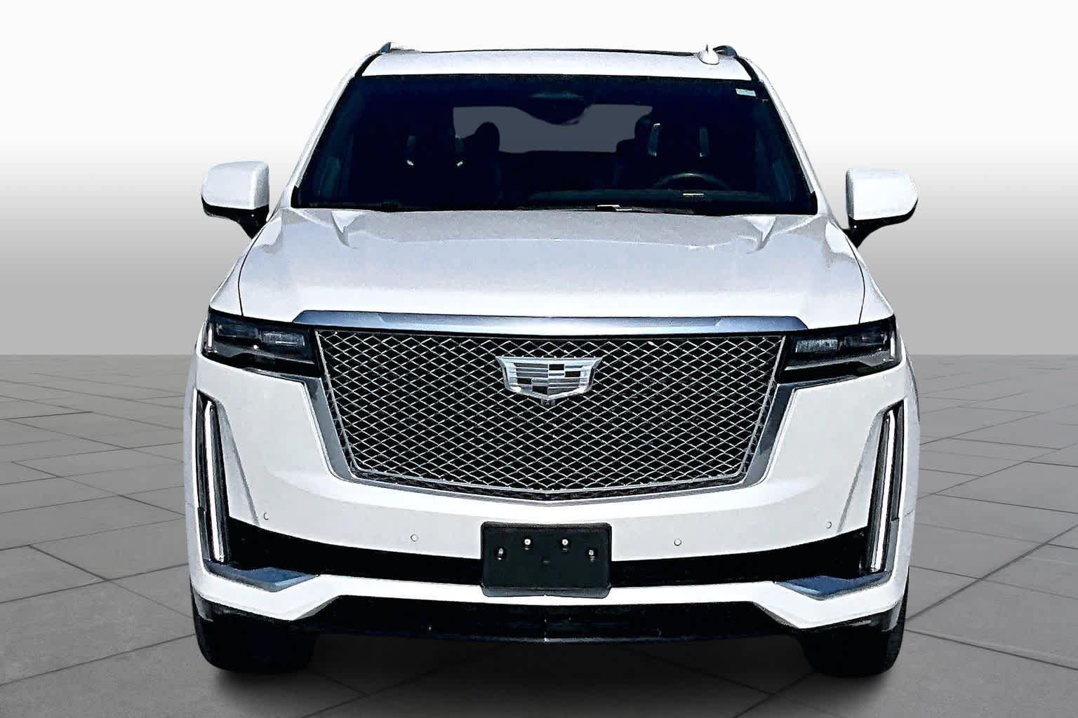 Used 2023 Cadillac Escalade ESV Premium Luxury Platinum w/ LPO, Radiant Package AWD/4WD image 3