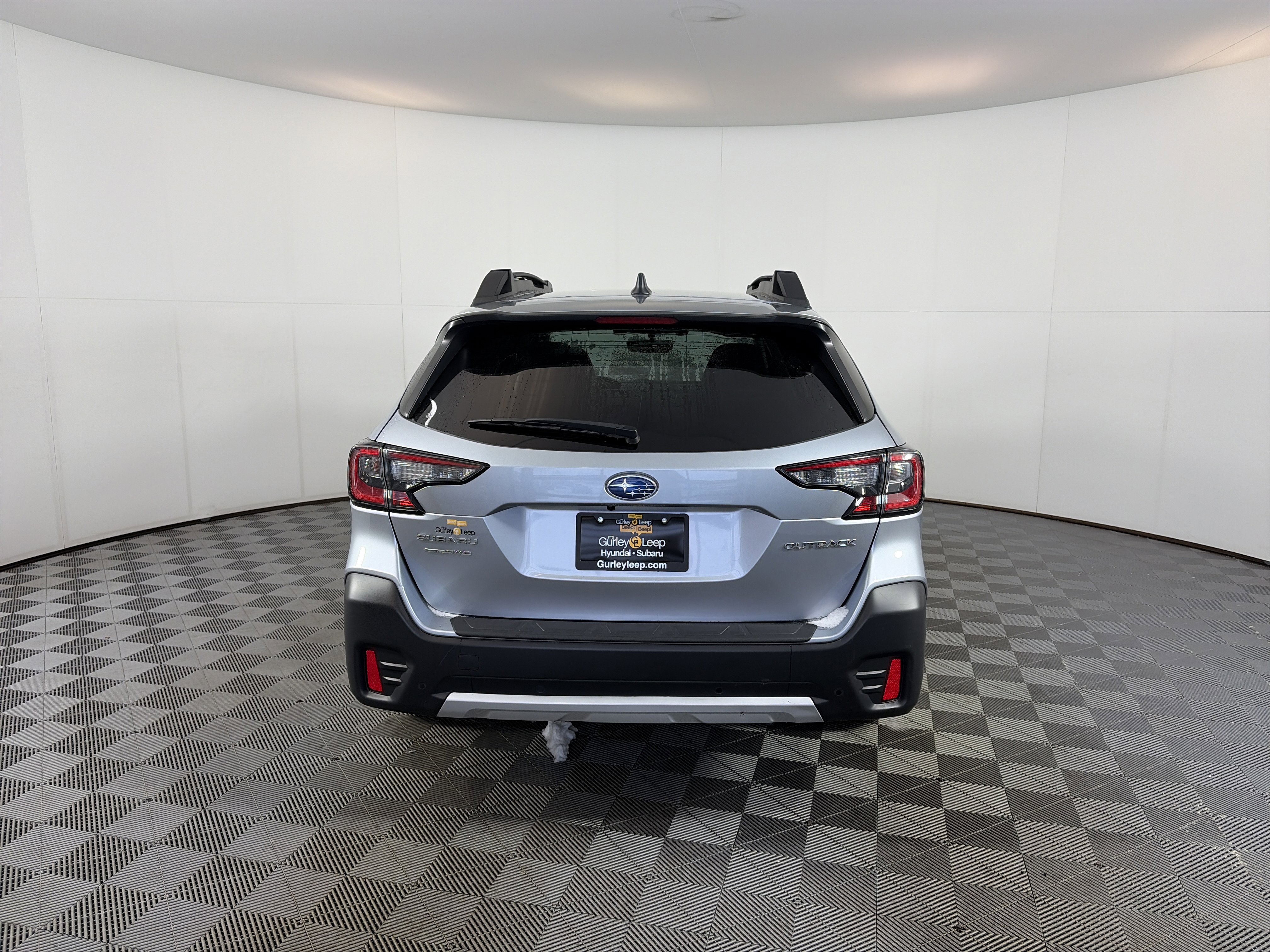 Used 2021 Subaru Outback Limited image 9