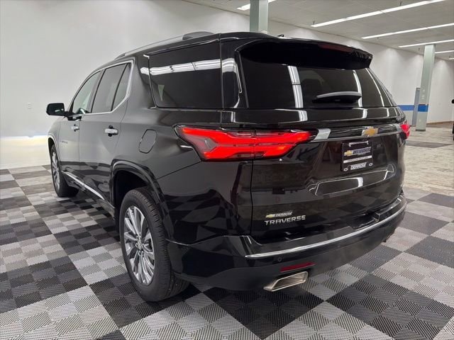 Used 2023 Chevrolet Traverse Premier image 6