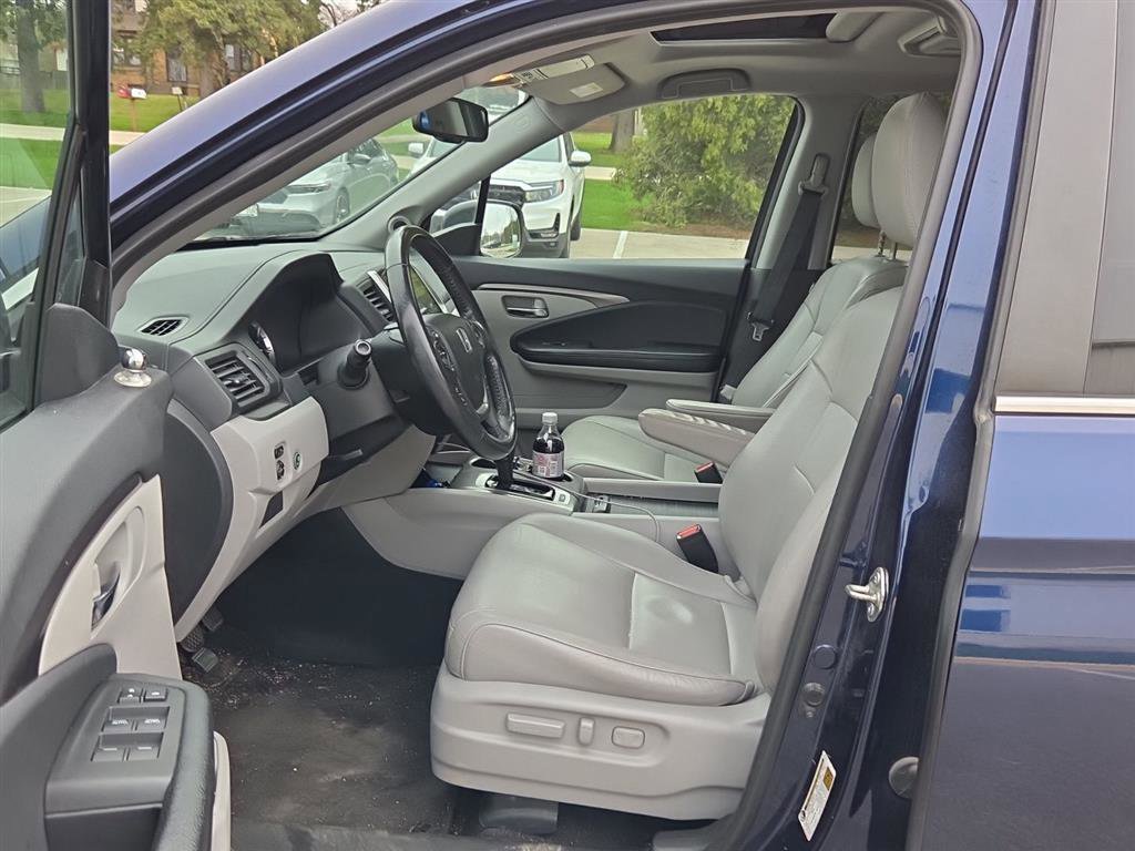 Used 2017 Honda Pilot EX-L image 10