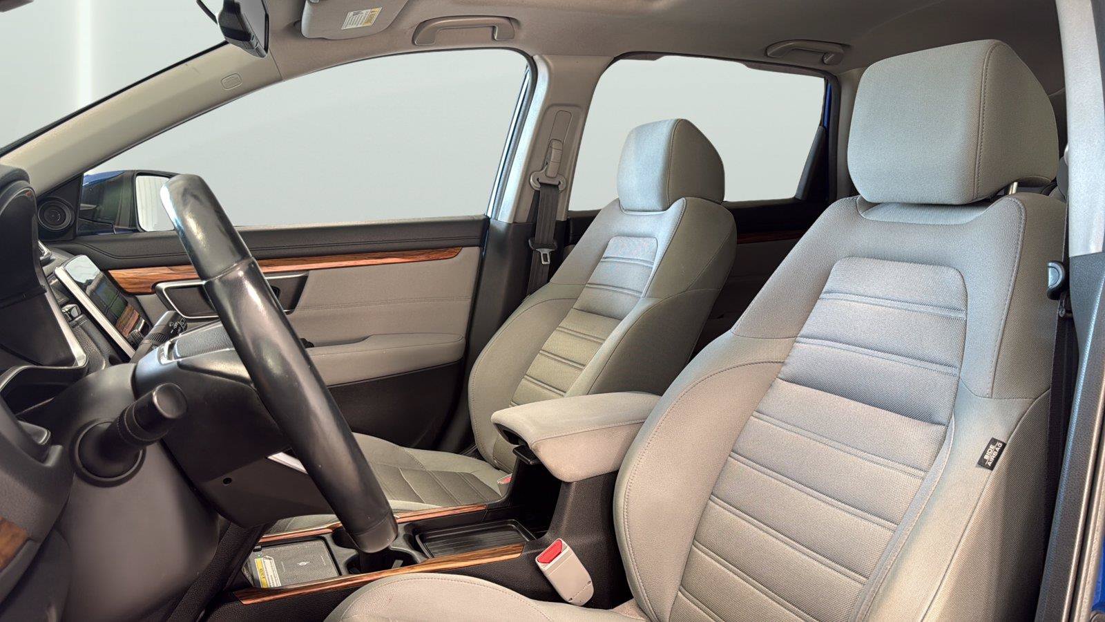 Used 2021 Honda CR-V Touring image 10