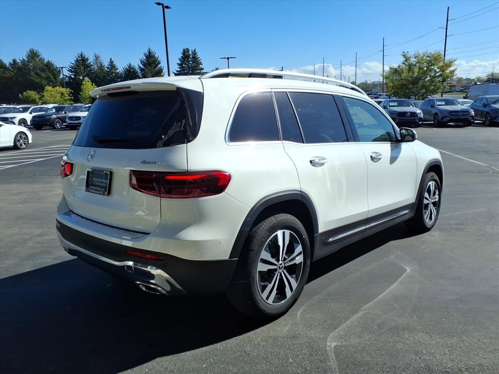 New 2025 Mercedes-Benz GLB 250 4MATIC image 6