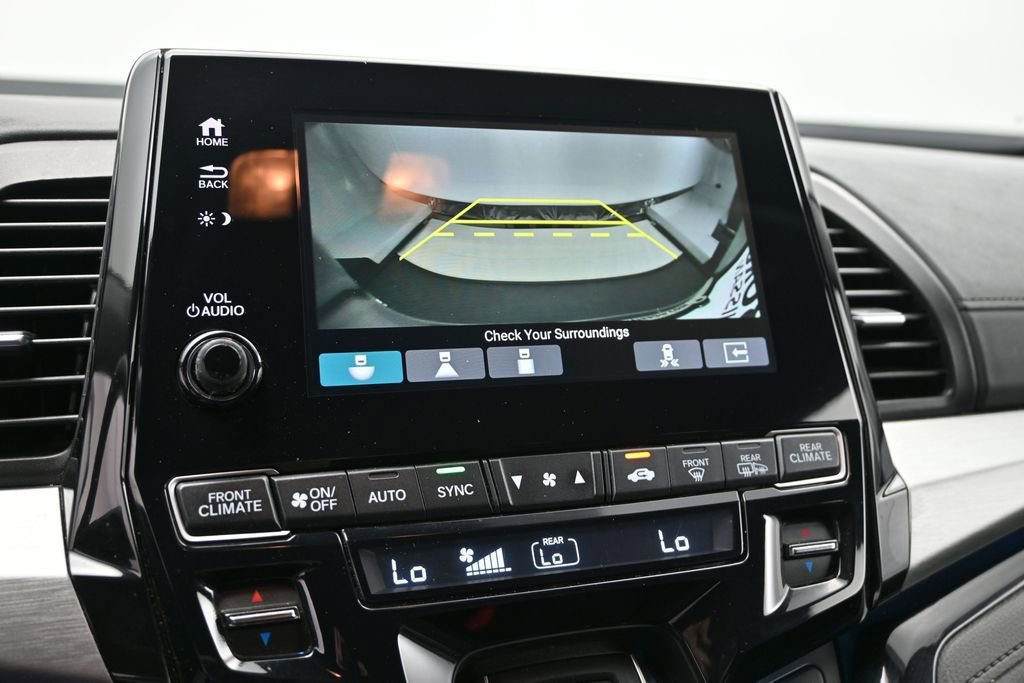 Used 2023 Honda Odyssey Touring image 23