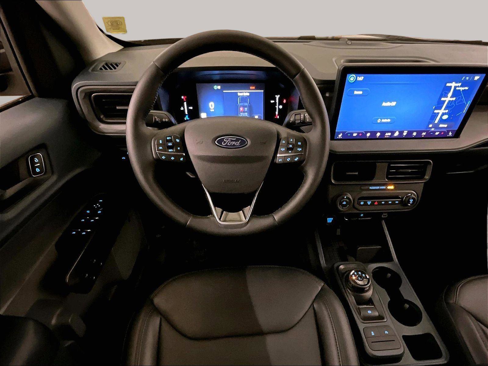 Used 2025 Ford Maverick Lariat w/ Black Appearance Package image 5