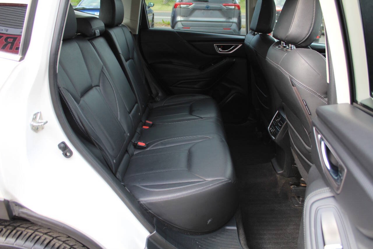 Used 2021 Subaru Forester Limited w/ Popular Package #3 AWD/4WD image 17