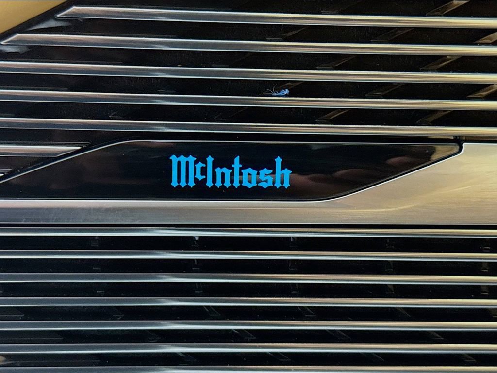 Used 2024 Jeep Grand Wagoneer Series III w/ Rear Seat Video Group 1 image 19