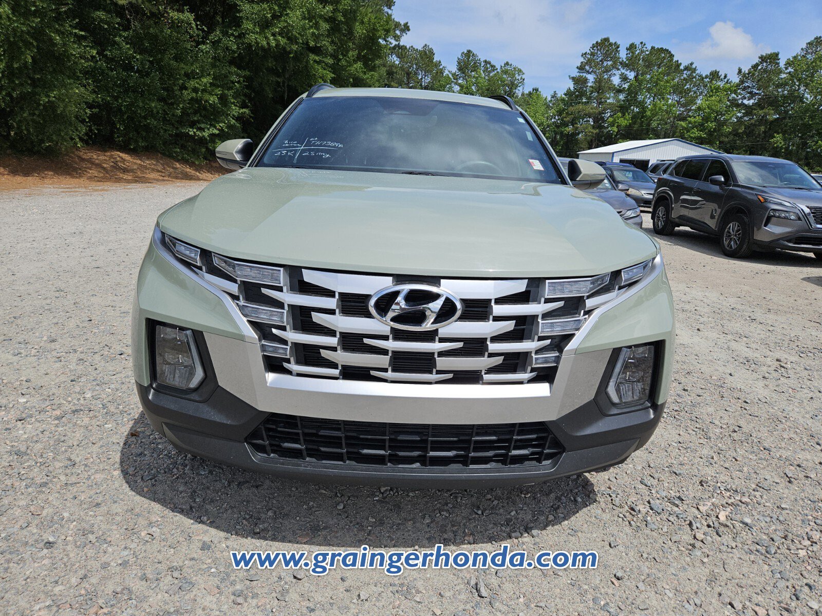 Used 2024 Hyundai Santa Cruz SEL w/ Activity Package FWD image 3