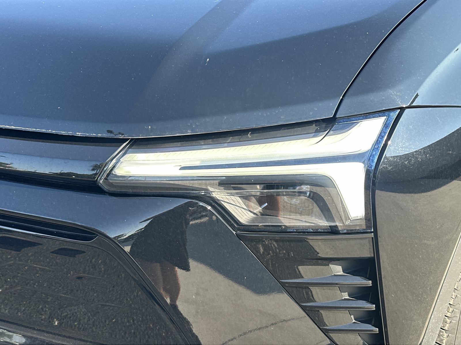 Used 2024 Chevrolet Blazer EV LT AWD/4WD image 11