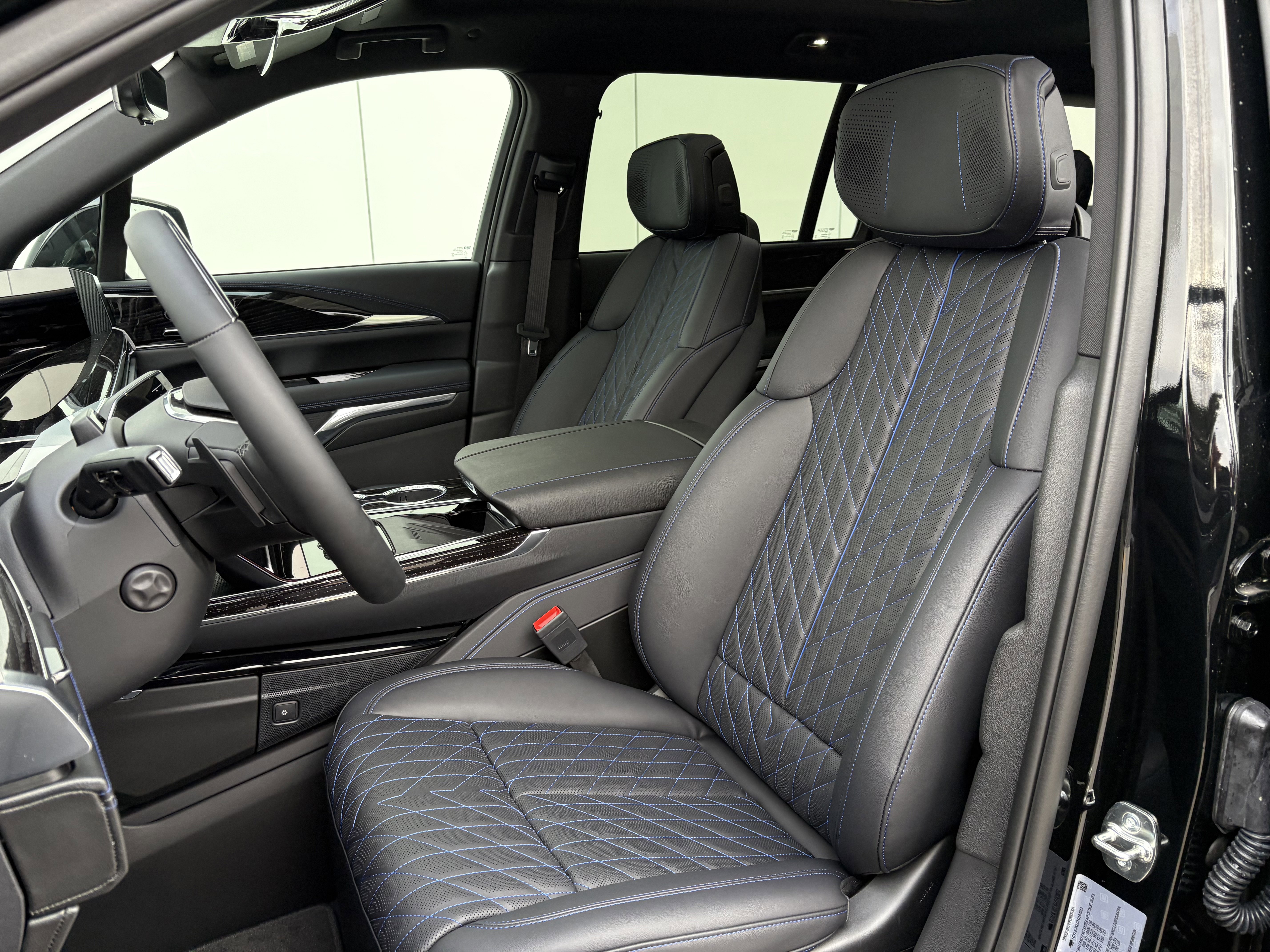 New 2026 Cadillac Escalade IQL Luxury image 14