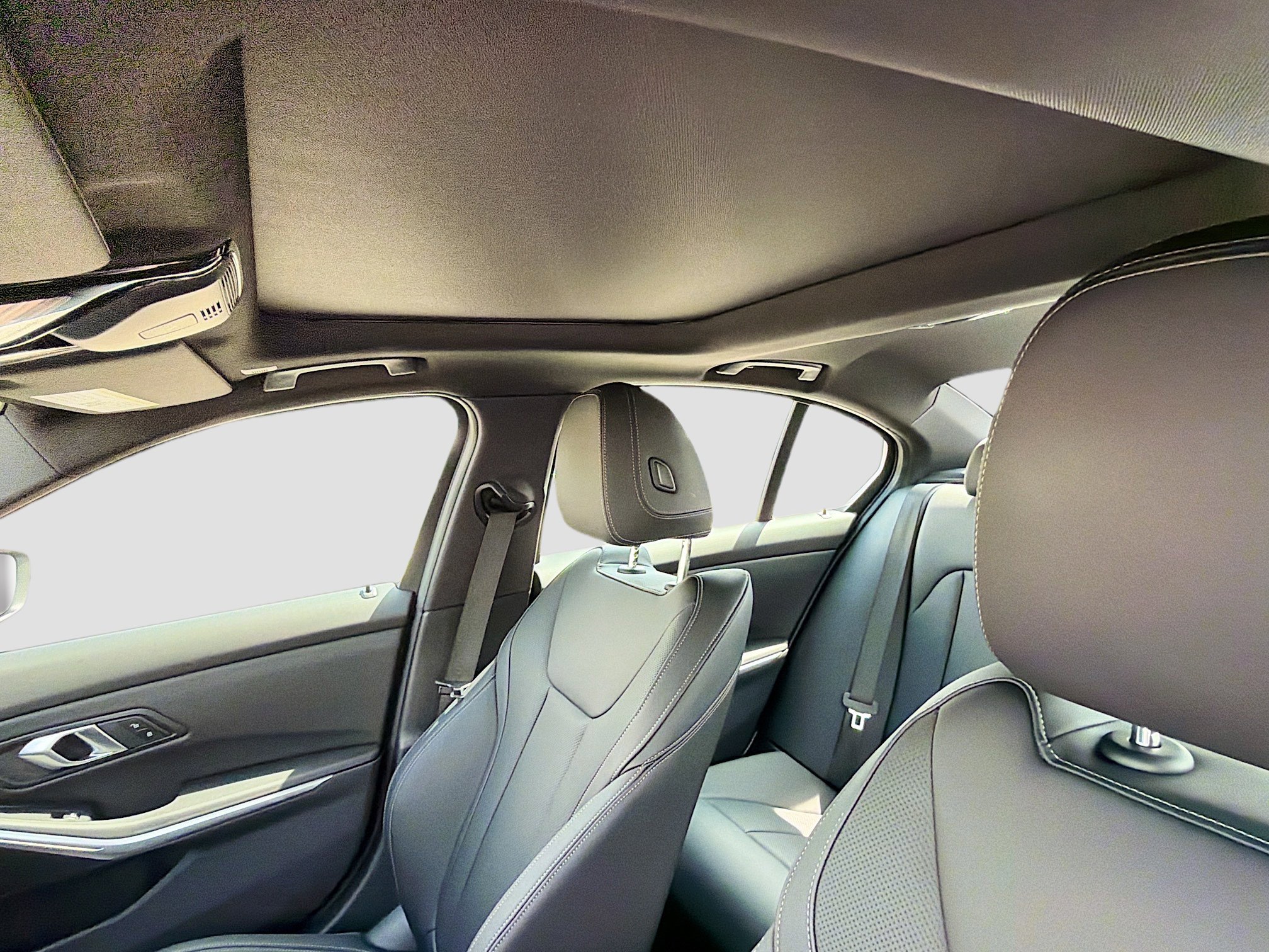 Used 2025 BMW 330i Sedan RWD image 27