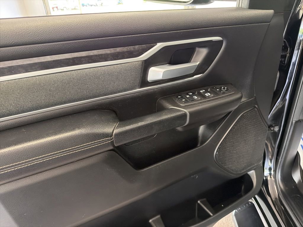 Used 2021 RAM 1500 Big Horn AWD/4WD image 7