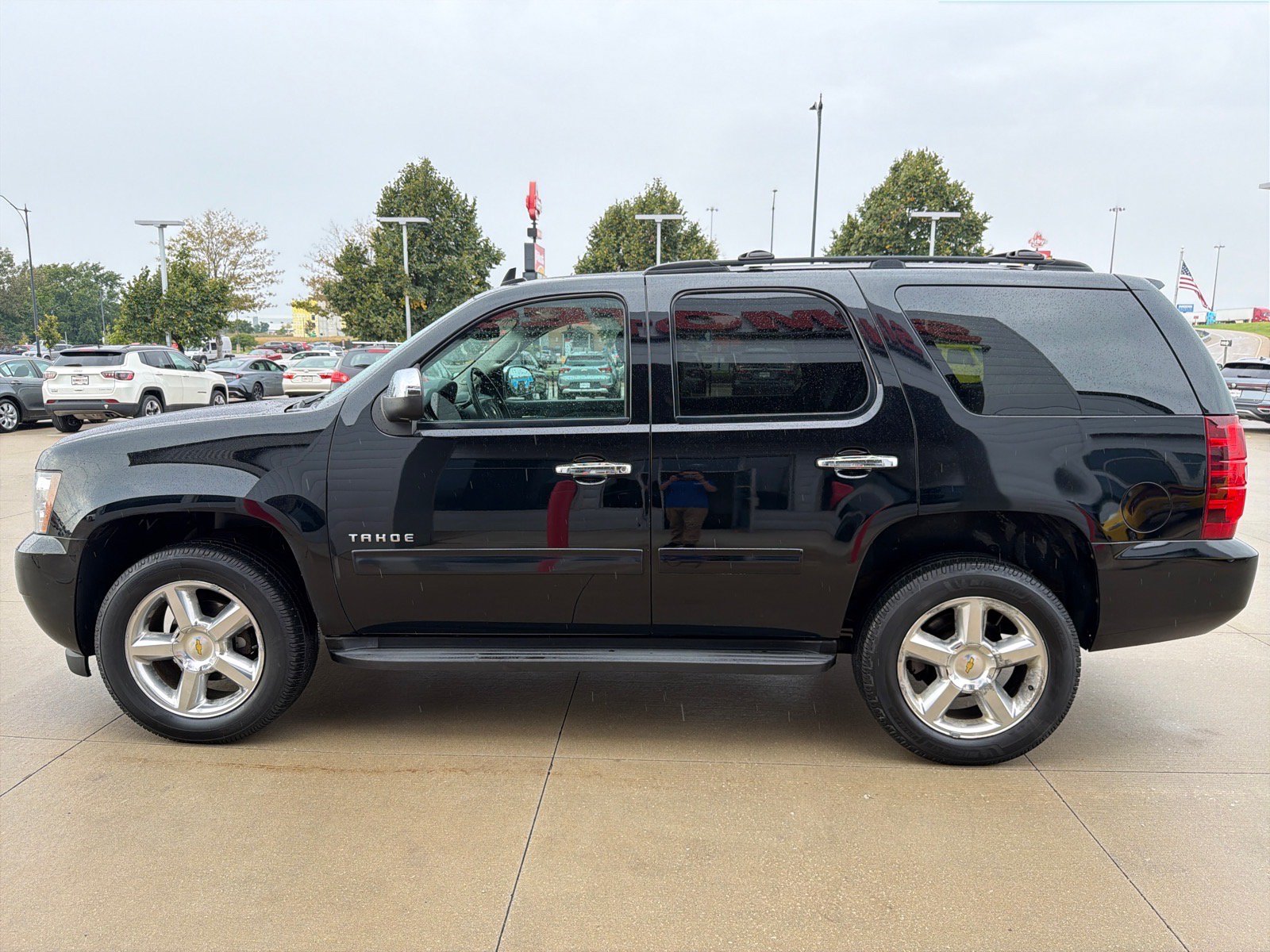 Used 2013 Chevrolet Tahoe LT w/ All-Star Edition AWD/4WD image 5