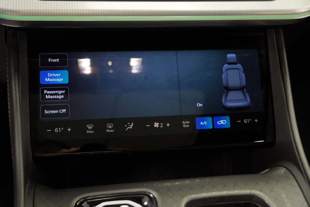 Used 2024 Jeep Wagoneer Launch Edition AWD/4WD image 29