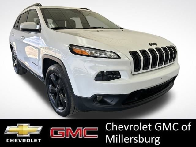Used 2018 Jeep Cherokee Latitude w/ Altitude Package AWD/4WD image 1