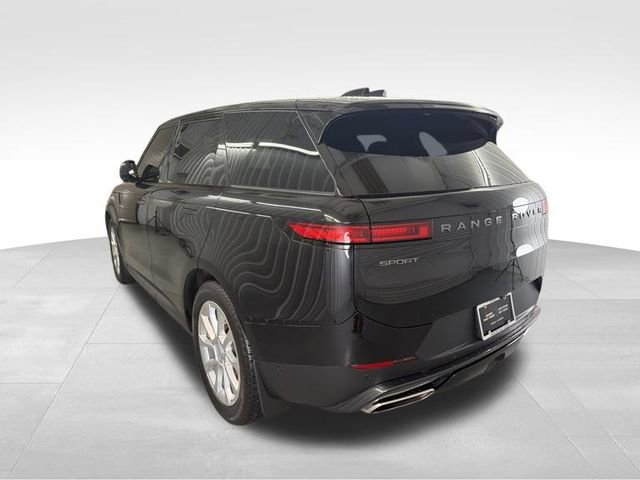 Used 2024 Land Rover Range Rover Sport SE image 7