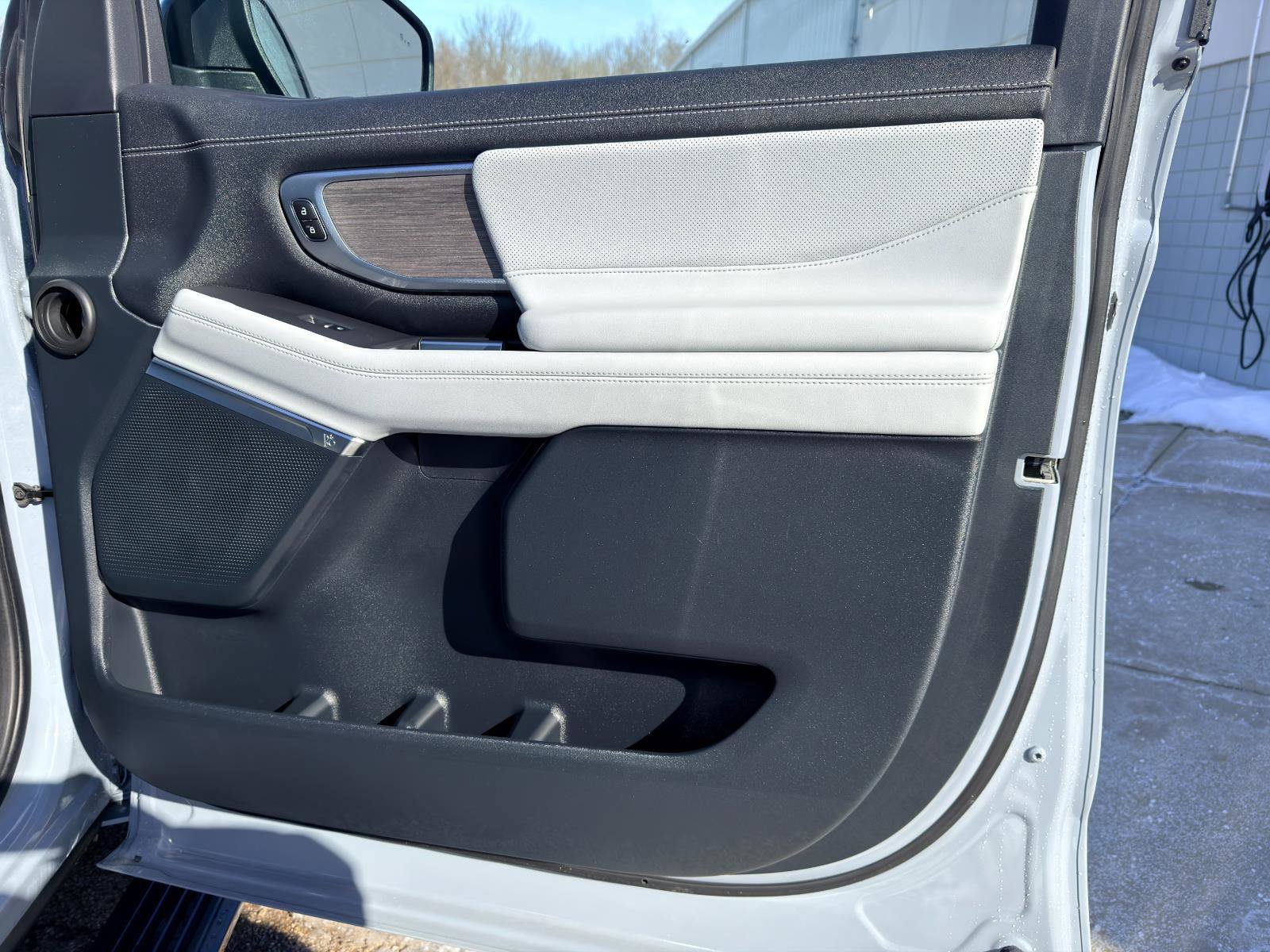 New 2025 Ford Expedition Platinum w/ Platinum Ultimate Package image 39