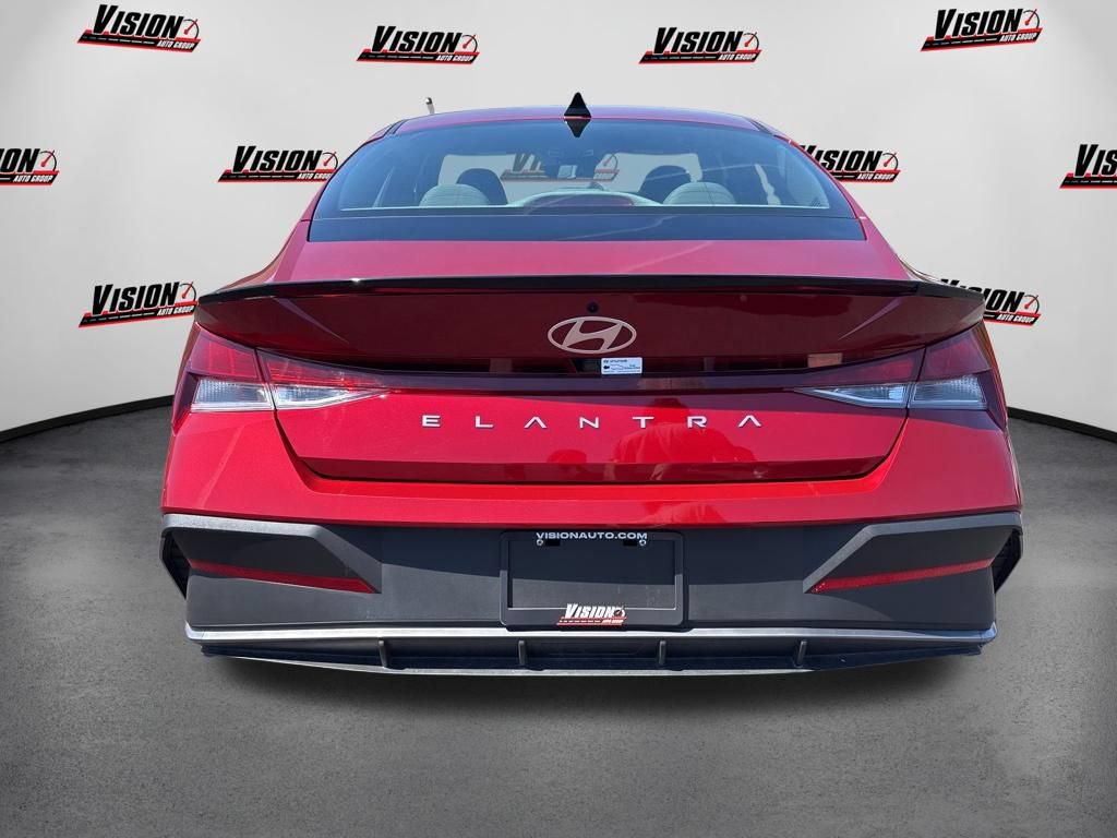 New 2025 Hyundai Elantra Sport FWD image 6