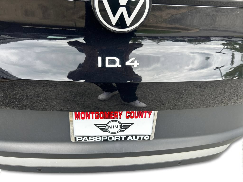 Used 2023 Volkswagen ID.4 Pro S Plus AWD/4WD image 29