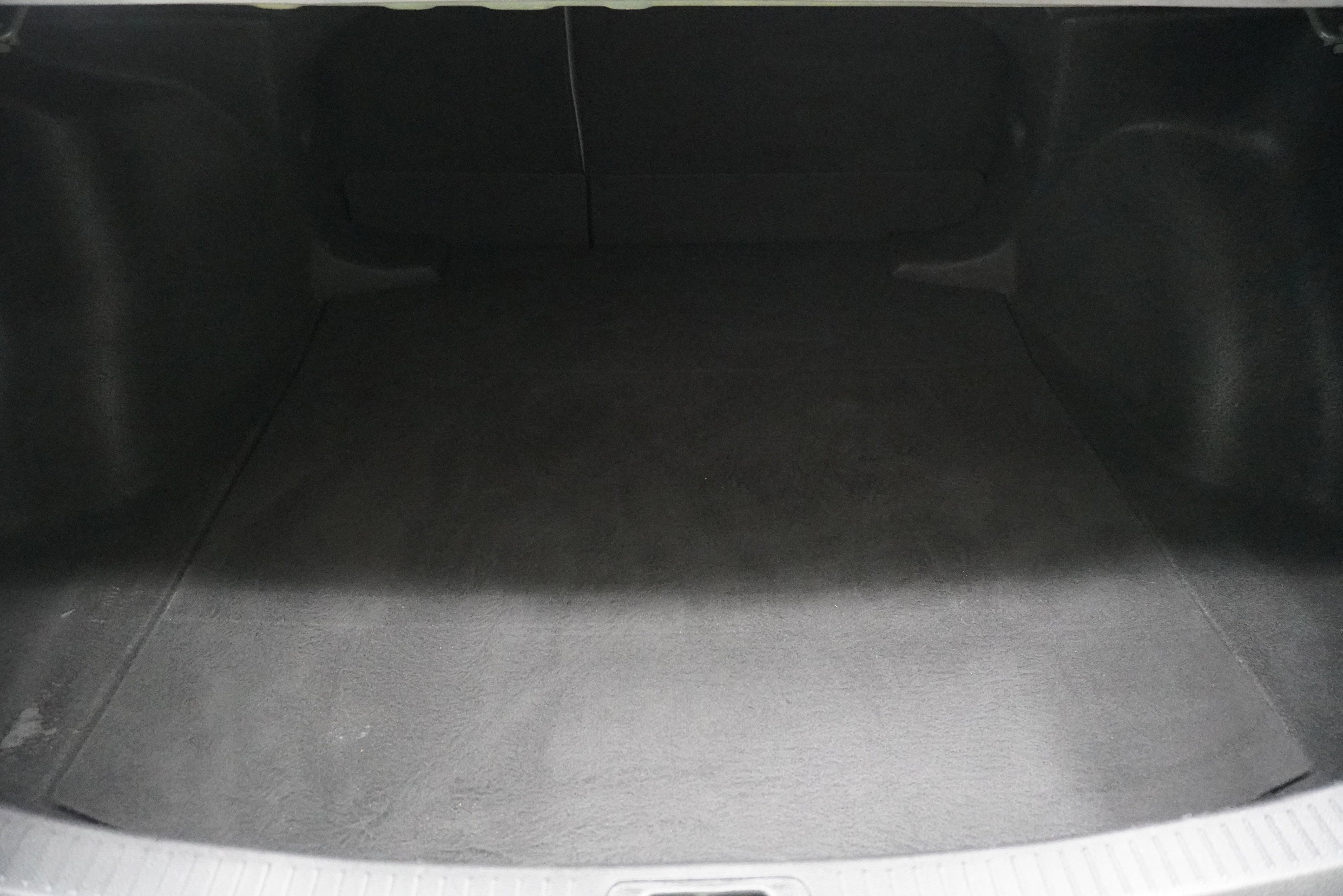 Used 2021 Toyota Corolla LE image 20