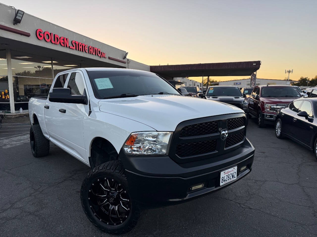 Used 2019 RAM 1500 Tradesman w/ Popular Equipment Group AWD/4WD image 2